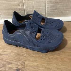 Nike ISPA Universal Midnight Navy Shoe  DM0886-400 Mens Size 5 Sneaker